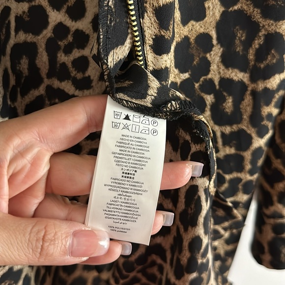 Michael kors long sleeve leopard blouse - Picture 5 of 6